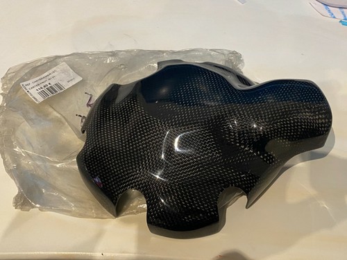 Une protection neuve carter - une,