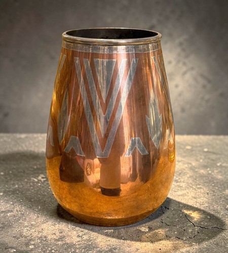 Vase dinanderie de luc - de,
