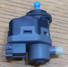 RENAULT NISSAN 7700420737