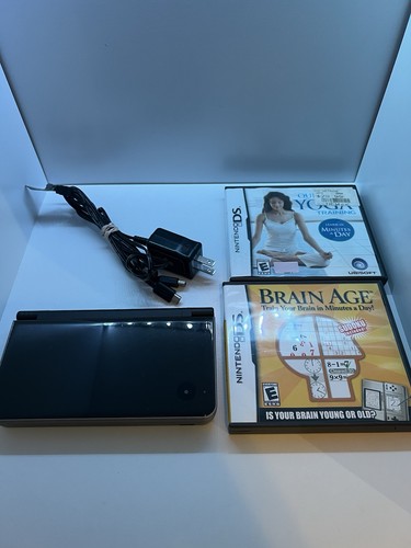 Nintendo dsi bronze black - nintendo,