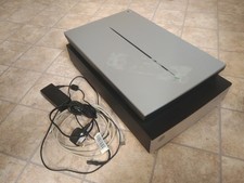 SCANNER EPSON PERFECTION V 750 PRO et accessoires en bon état