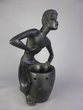 MAGNIFIQUE FIGURINE SIGNE ALEX VINTAGE RETRO FIFTIES JOUEUR DE DJEMBE TAM TAM