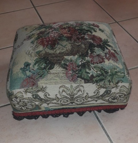 Ancien repose pieds - repose-pieds, tapisserie