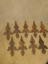 Lot 9 pointes de grille