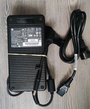 ★ HP 230W CHARGEUR SECTEUR