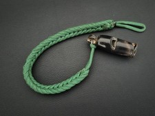 Allemand ww2 - Sifflet avec son cordon vert ( authentique )