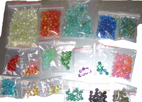 Plus 500 perles verre - 500, en