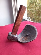 HERMINETTE  / OUTIL   DE CHARPENTIER ANCIEN/ 1,5 KGS