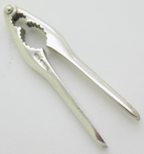 Casse noisette miniature - casse,