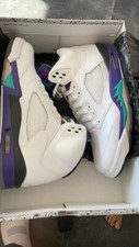 Jordan 5 retro Grape size