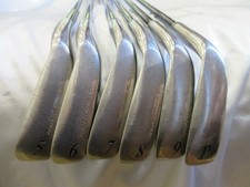 Dunlop XXIO 6 2010 Iron Set