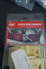 MIG PRODUCTIONS 1:35 JERSEY BARRIERS  (NO RESICAST CRIEL BRACH PLUS MODEL )