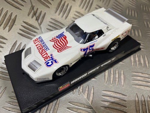Revell monogram 85485 - 32,
