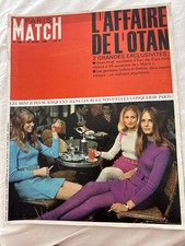 Paris Match n° 888 du 16 avril 1966 - Marianne Faithfull /Les mini-jupes à Paris