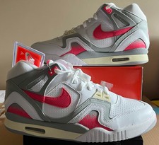 Nike Air Tech Challenge II