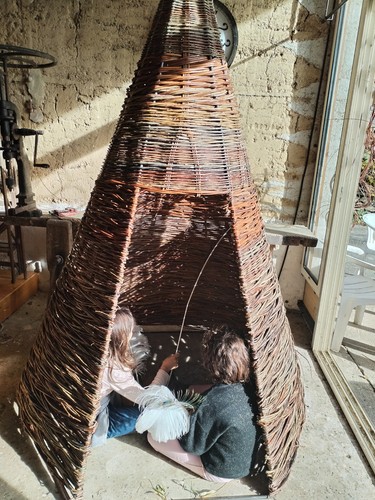 Tipi osier fabrication - osier,