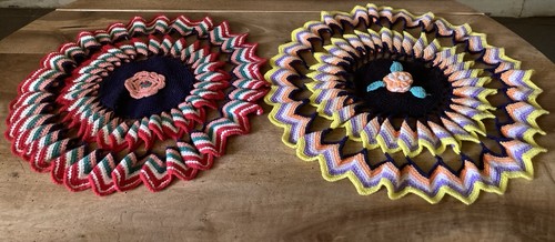 Anciens napperons ronds - napperons,
