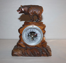 Ancien baromètre en bois