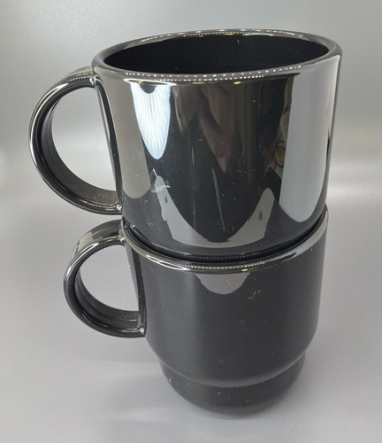 Tupperware reheatable coffee - 2,