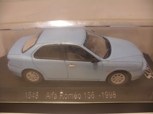 Ancienne voiture solido - ancienne,