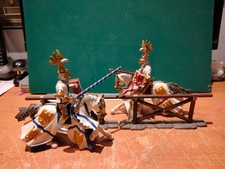 n°31 tournoi chevalier Perceval 39333 contre wilhem 39335 papo et 3 barrieres