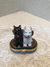 ADORABLE VINTAGE BLACK & WHITE