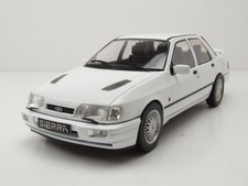 Ford Sierra Cosworth 4x4 1992 Modèle de Voiture Blanc 1:18 MCG