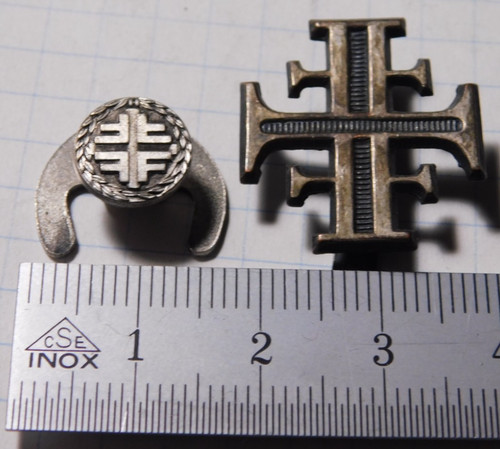 Ancien broche medaille - 2,
