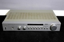 Akai AM-U22 – Amplificateur