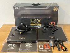 Console portable Neo Geo X Gold édition limitée avec manette boîte ouverte en...