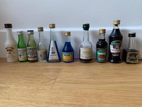 Lot apéritifs dont - 10,