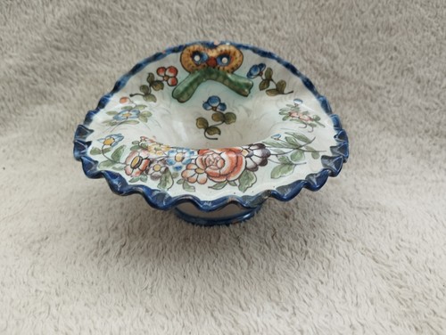 Ancienne petite bouquetière - ancienne,