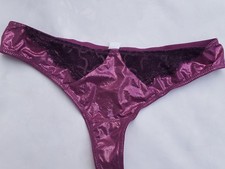 CHARLOTT lingerie  string T 3  neuf sans étiquette