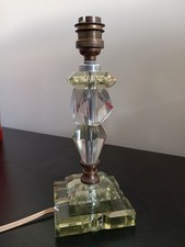 Ancien pied de lampe en verre
