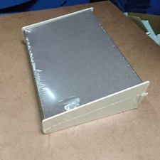 Boîtier universel  model