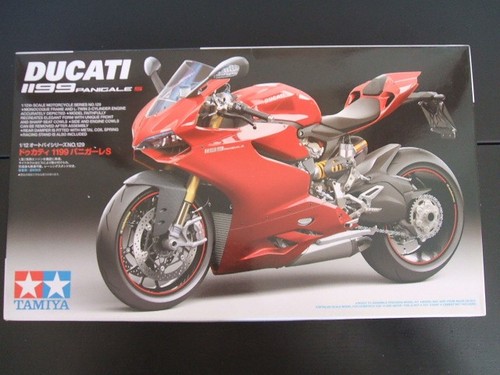 Maquette moto tamiya - 1/12,