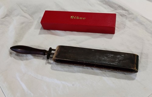 Ancien aiguiseur affûteur - ancien,