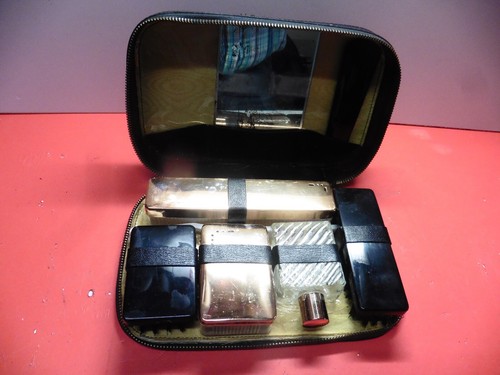 Trousse nécessaire de - de,