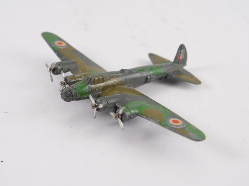 Tekno 401 avion boeing b17 - tekno,