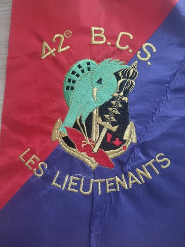 Ecusson fanion drapeau - fanion,