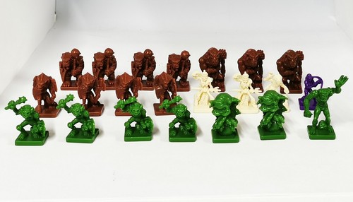Lot figurines donjons - lot,