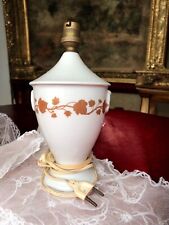 LAMPE ANCIENNE EN PORCELAINE