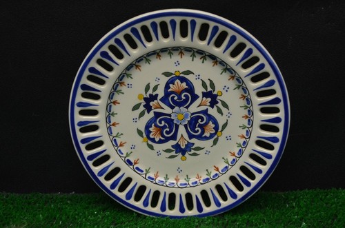 Ancienne assiette ajourée - ancienne,