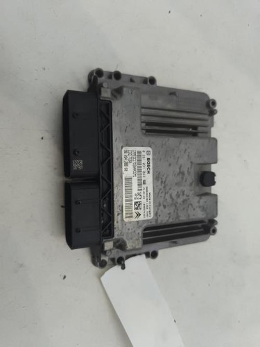 Calculateur moteur peugeot 308 - calculateur,