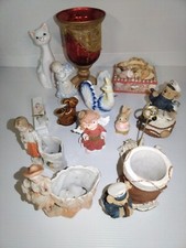 Lot Brocante, Statuettes, Coffret figurines, pot a crayon, porte photos, déco 