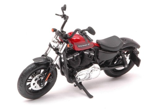 Miniature moto auto 18 - miniature, 1:18