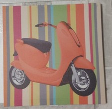 tableau moderne de décoration intérieur représentant un scooter, 29,5 cm