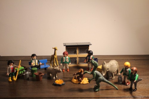 Lot figurines playmobil - de, 11