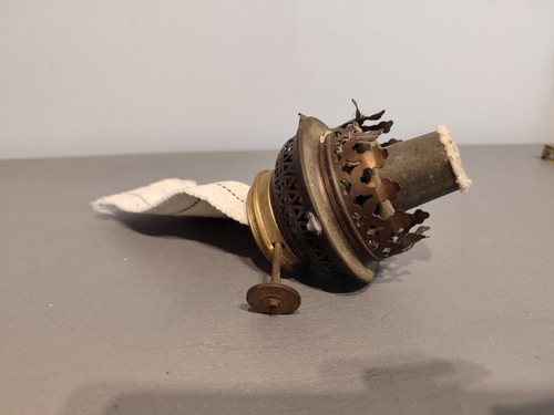 Ancienne bobèche lampe à - ,