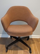 Eero Saarinen for Knoll